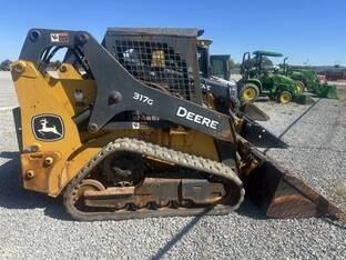 2022 John Deere 317G