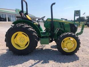 2022 John Deere 5055E