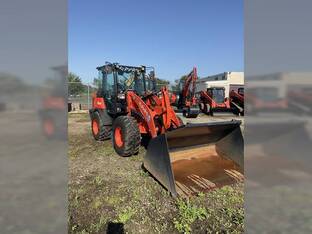 2021 Kubota R640