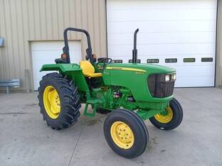2014 John Deere 5055D