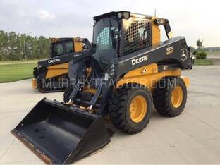 2023 John Deere 332G