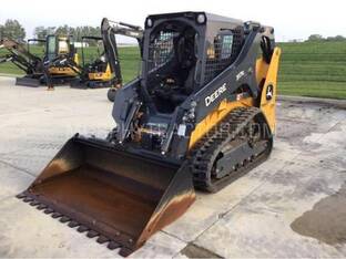 2023 John Deere 317G