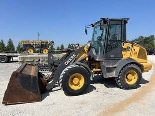 2021 John Deere 324L