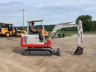 2006 Takeuchi TB125