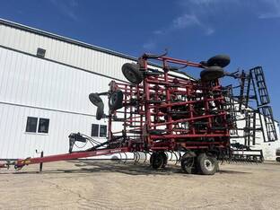 2011 Case IH TIGERMATE 200