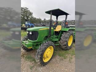 2010 John Deere 5075E