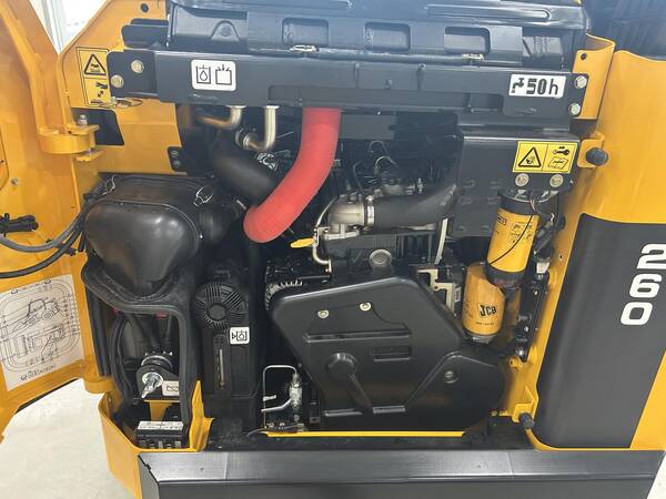 2016 JCB 260