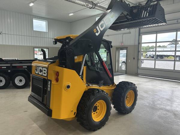 2016 JCB 260
