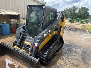 2023 John Deere 317G