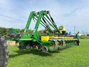 2012 John Deere 1770NT