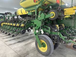 2012 John Deere 1770NT CCS