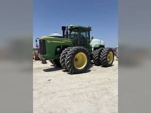 2004 John Deere 9220