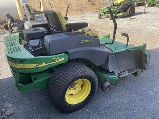 2004 John Deere 737