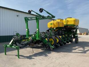 2025 John Deere 1775NT