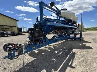 2011 Kinze 3660ASD