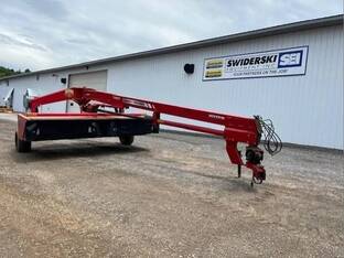 2017 Massey-Ferguson 1383