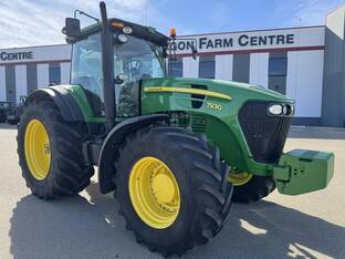 2010 John Deere 7930