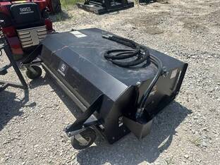 2023 John Deere BP72