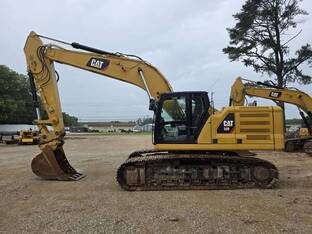 2019 Caterpillar 330