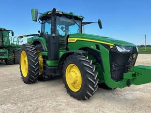 2023 John Deere 8R 310