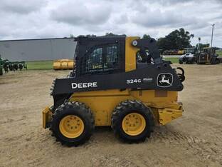 2023 John Deere 324G