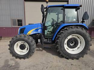 2009 New Holland T5070
