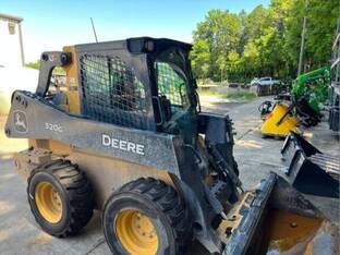 2024 John Deere 320G