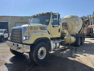 2016 Freightliner 114SD