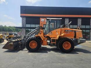 2013 Doosan DL250TC-3