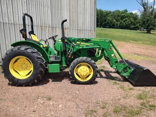 2020 John Deere 5065E