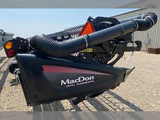 2014 MacDon Industries FD75D