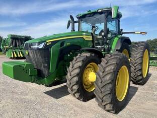 2023 John Deere 8R 340