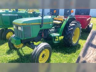 John Deere 5300