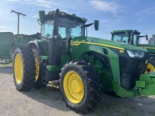 2023 John Deere 8R 310