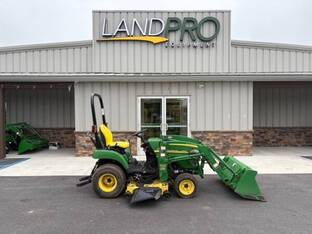 2006 John Deere 2305