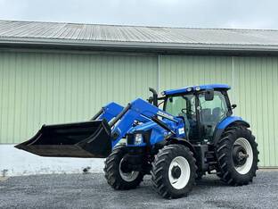 2013 New Holland T6.165
