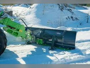 AVANT 2500 Dozer Blade A36251