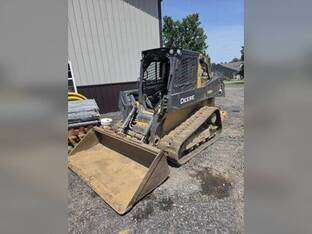 2021 John Deere 325G