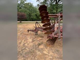 1990 International 25ft Disk