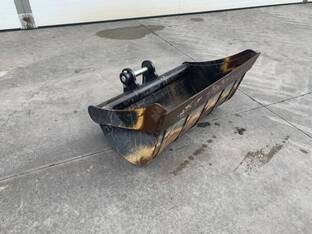 2022 John Deere BYT11918