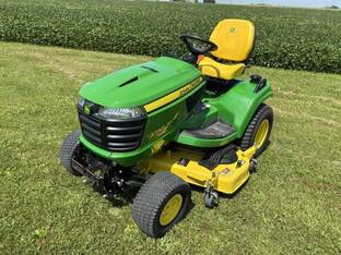 2019 John Deere X730