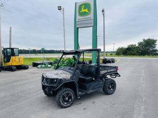 2021 John Deere GATOR XUV 835M