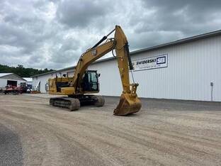 2023 Caterpillar 320