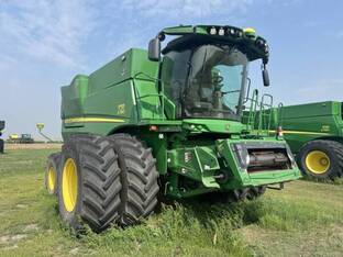 2022 John Deere S780