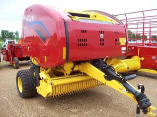 2025 New Holland ROLL-BELT 450