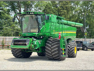 2023 John Deere S760