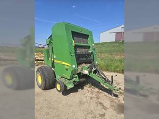 2010 John Deere 468
