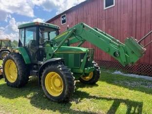 John Deere 7200