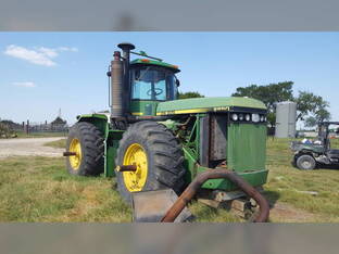 John Deere 8850