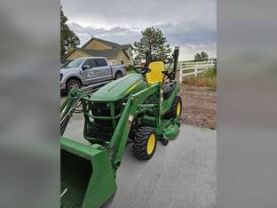 2016 John Deere 1025R